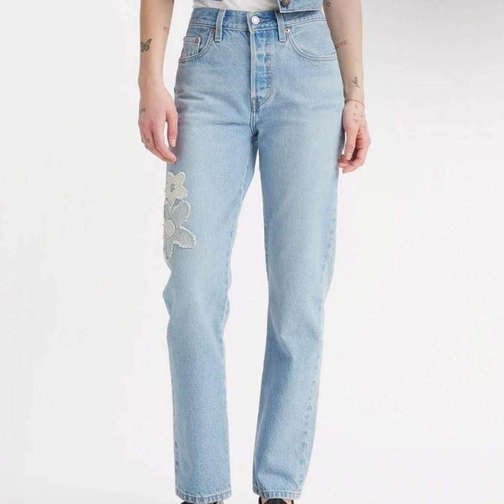 Levi's 501 Patchwork Flower Denim Jeans Size Light Wash Size W31 L32‎ Boho